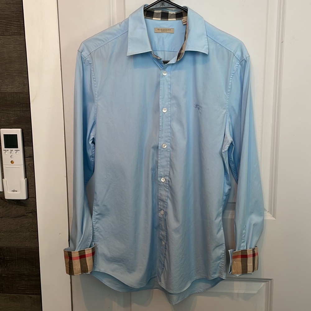 MENS BURBERRY BUTTON UP SHIRT